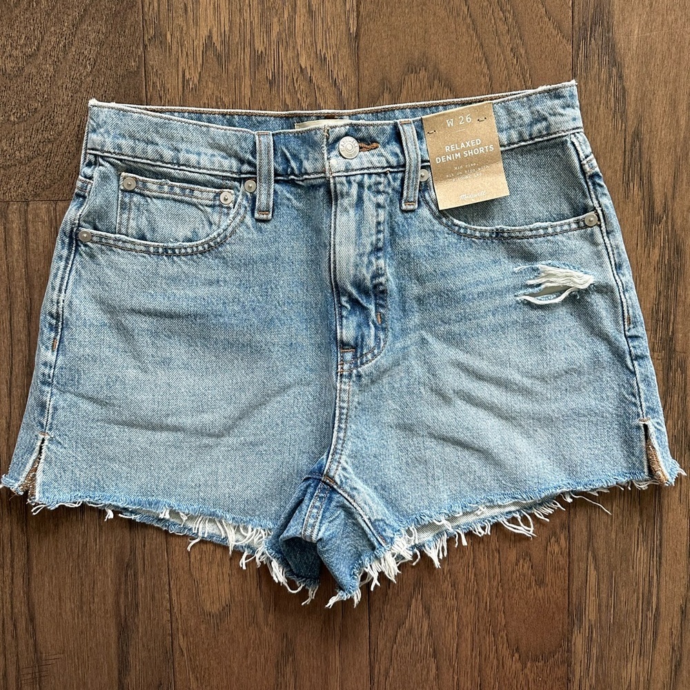 Madewell Relaxed Denim Shorts in Madera Wash: Side-Slit Edition